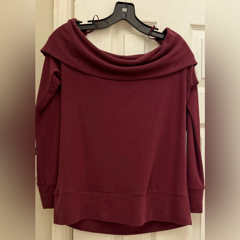 Cupcakes & Cashmere off the shoulder burgundy top, size small, NWOT.